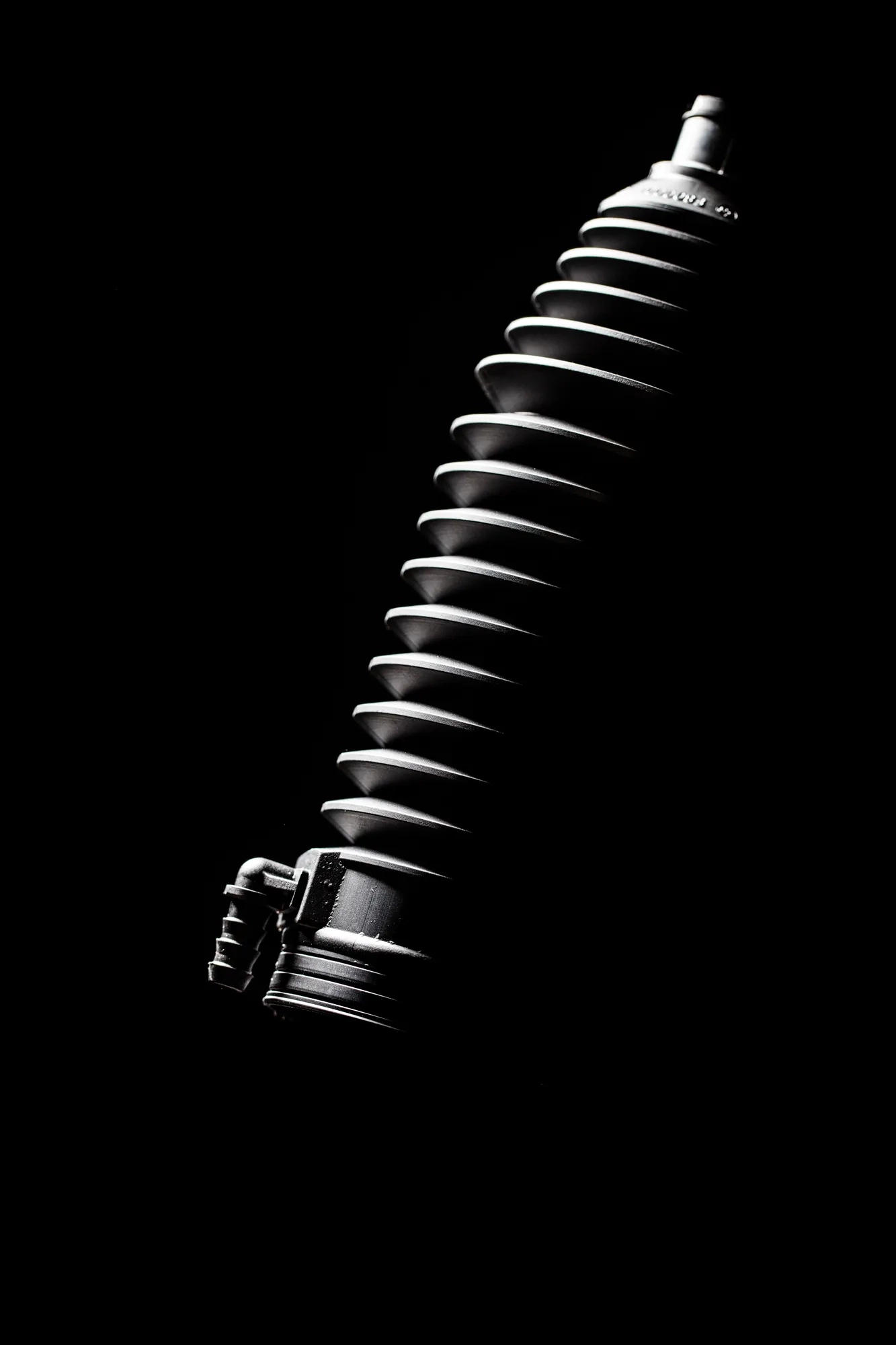 Our Rack and Pinion boot with an aspirator, specifically designed for HPS systems where air circulation occurs outside the rack.