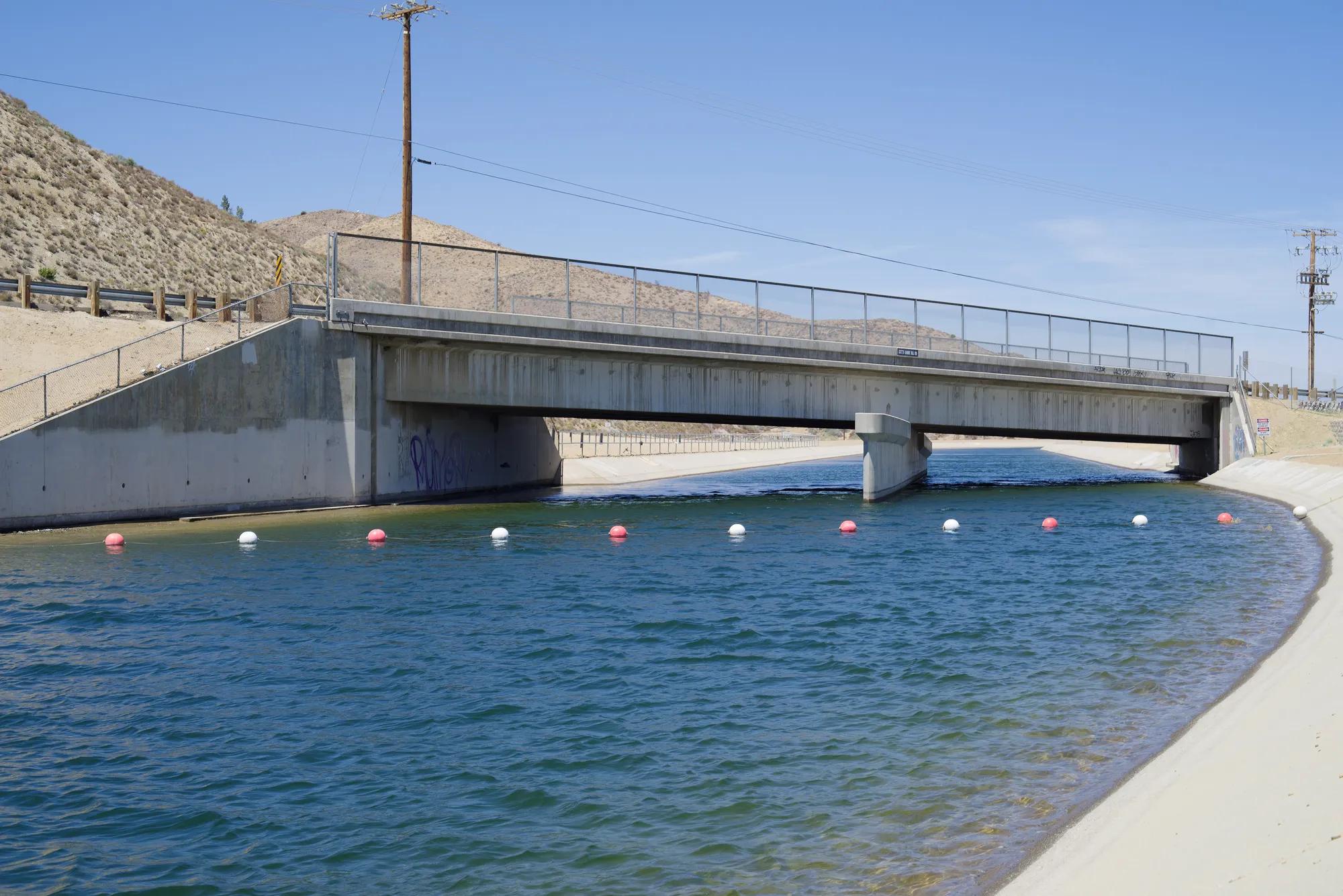 This image shows the California Aqueduct at Palmdale in California.