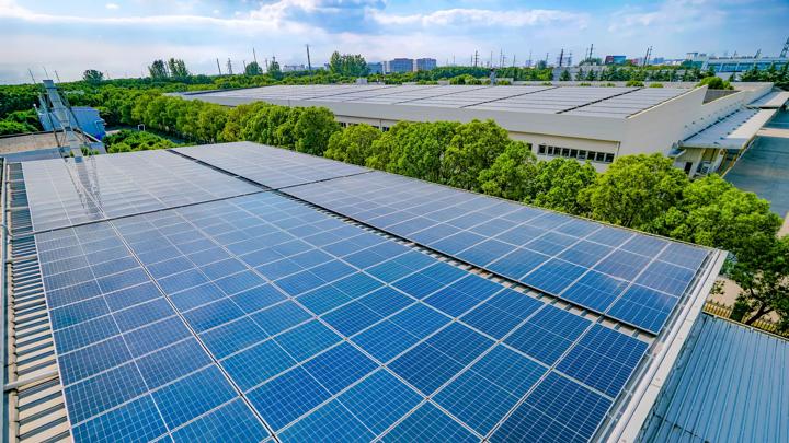 Solar panels on the roof of the Trelleborg Wuxi Boots facility supply the factory with energy.